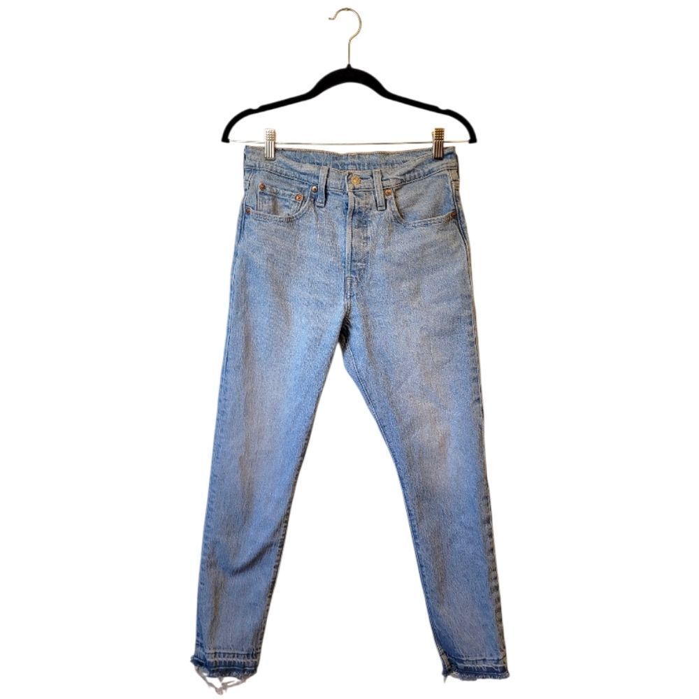 Levi's Women's Light Wash 501 Button Fly Skinny Jeans Size 27x28